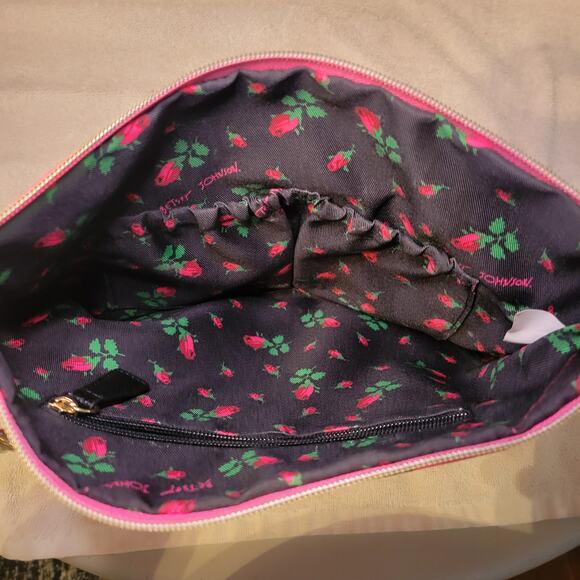 Betsey Johnson Pink Black Polka Dot Clutch Bag Faux Leather Gold Tone Wristlet - Picture 2 of 7